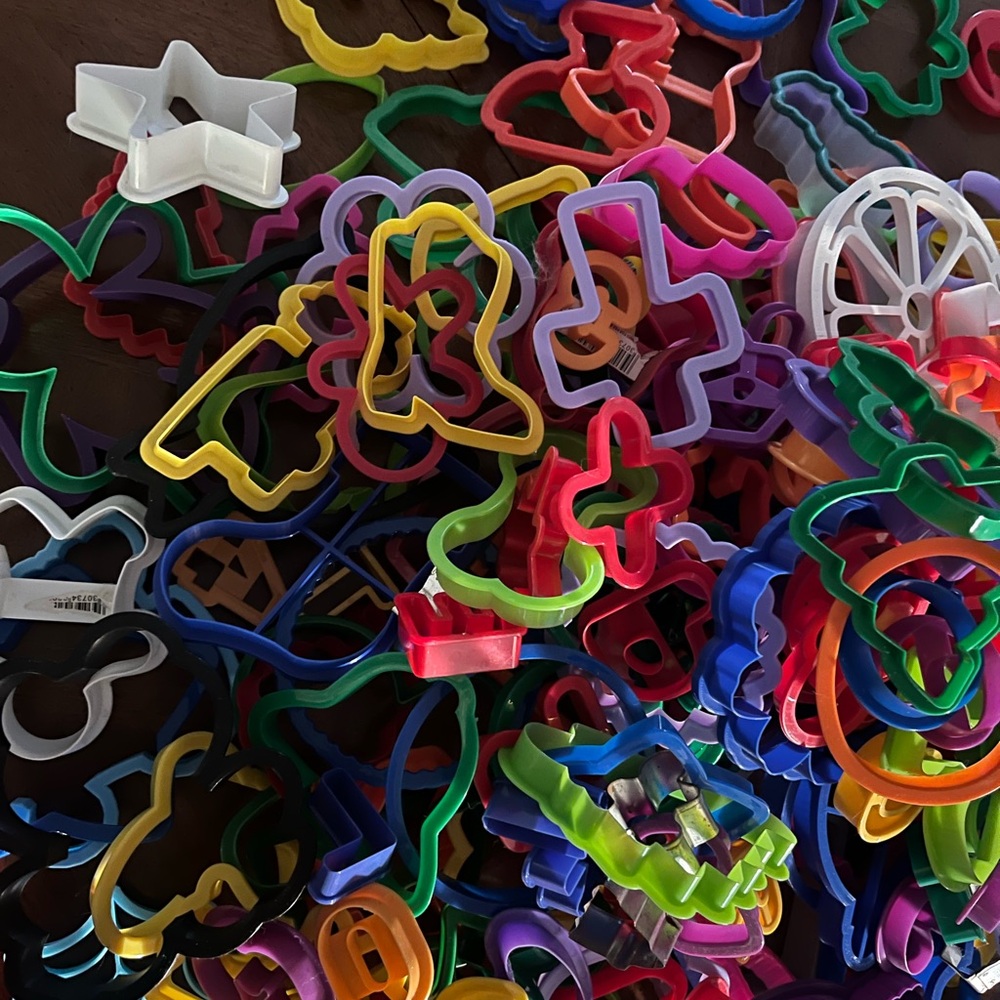 Colorful Cookie Cutter Set for Kids - Picture 5 of 8
